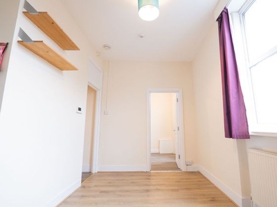 1 bedroom flat to rent London, SW5 0TQ