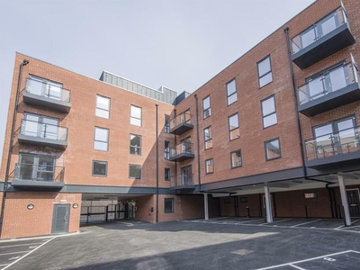 2 bedroom apartment for sale in Icona 1, York City Centre, YO31