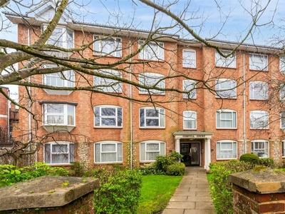 2 bedroom flat for sale in Corvill Court, 29 Shelley Road, Worthing, West Sussex, BN11