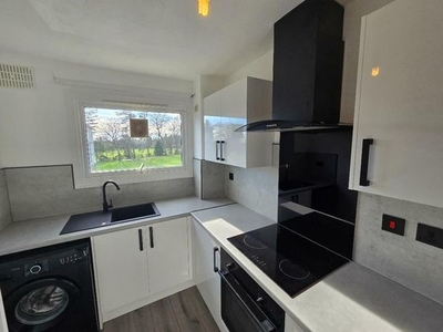 2 bedroom flat to rent Aberdeen, AB15 8EL