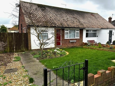 2 bedroom semi-detached bungalow for sale in Hurley Road, Worthing, WestSussex, BN13 2PA, BN13