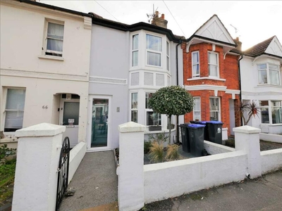 2 bedroom terraced house for sale in Becket Road, Worthing, BN14