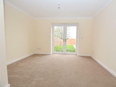 2 bedroom terraced house to rent Stoke-on-trent, ST1 6PZ