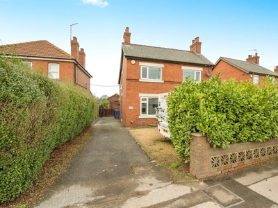 3 bedroom detached house for sale in Bawtry Road, Austerfield, Doncaster, DN10