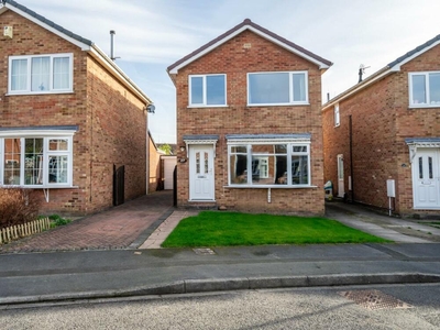 3 bedroom detached house for sale in The Gallops, York, YO24