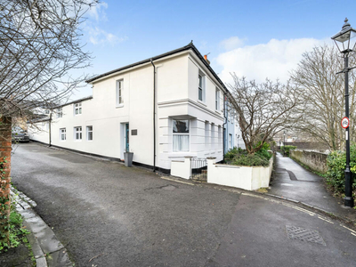 3 bedroom end of terrace house for sale in North View, Winchester, Hampshire, SO22