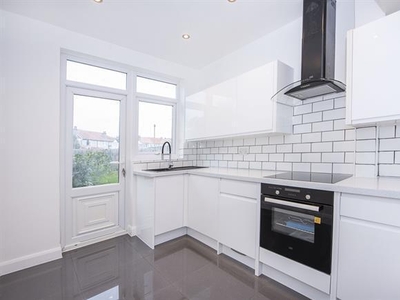 3 bedroom property to let in Hook Rise North Surbiton KT6