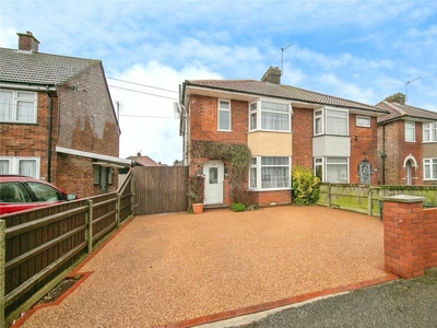 3 bedroom semi-detached house for sale in Highfield Road, Ipswich, Suffolk, IP1