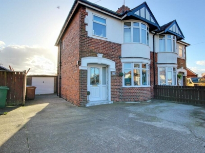 3 bedroom semi-detached house for sale in Spring Gardens, Anlaby Common, Hull, HU4