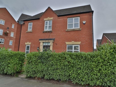 3 bedroom semi-detached house for sale in Thelwall Lane, Warrington, WA4