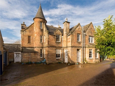 4 bed first floor flat for sale in Dalkeith