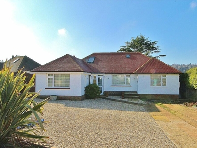 4 bedroom bungalow for sale in Cissbury Gardens, Findon Valley, West Sussex, BN14