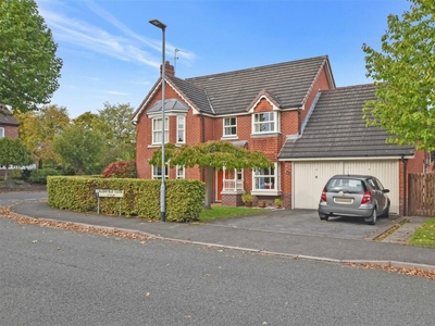 4 bedroom detached house for sale in Calderfield Close, Stockton Heath, Warrington, WA4