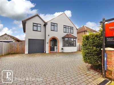 4 bedroom detached house for sale in Rushmere Road, Ipswich, Suffolk, IP4