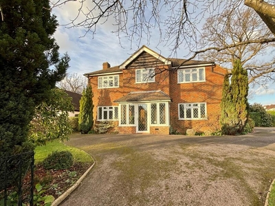 4 bedroom detached house for sale in Styles Way, Park Langley, Beckenham, BR3