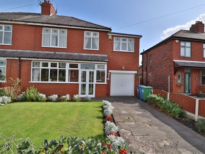 4 bedroom semi-detached house for sale in Hood Lane South, Great Sankey, Warrington, WA5