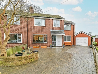 4 bedroom semi-detached house for sale in Village Close, Thelwall, Warrington, Cheshire, WA4
