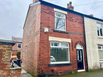 End terrace house to rent in Winbolt Street, Stockport SK2