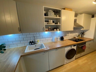 Flat to rent in Chancellor Court, Liverpool L8