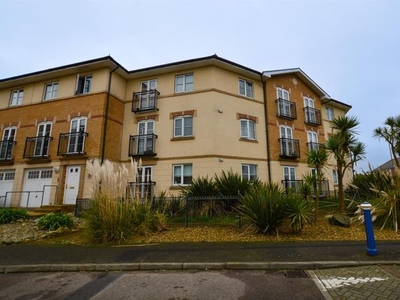 Flat to rent in Eugene Way, Eastbourne BN23