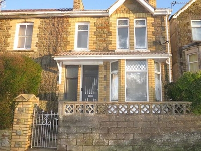 Property to rent in Chapel Road, Llanharan, Pontyclun CF72