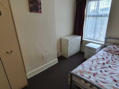 Room to rent in Formans Road, Sparkhill, Birmingham B11