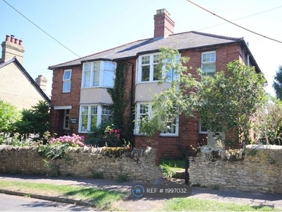 Semi-detached house to rent in North Street, Islip, Kidlington OX5