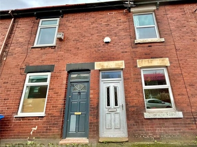Terraced house to rent in Windmill Lane, Reddish, Stockport SK5