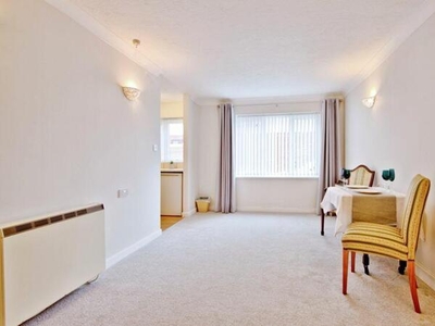 1 Bedroom Apartment Southend On Sea Southend On Sea