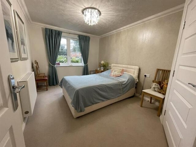 1 Bedroom Apartment Sutton West Sussex