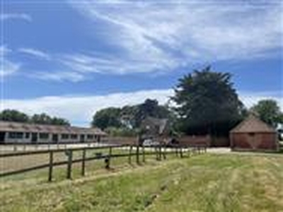 12 acres, Chilling Barn, Hampshire