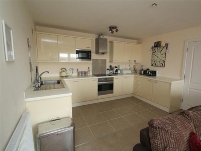 2 Bedroom Apartment For Sale In Fareham, Hampshire