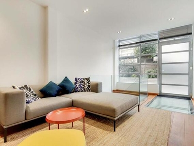 2 Bedroom Flat For Rent In Camden, London