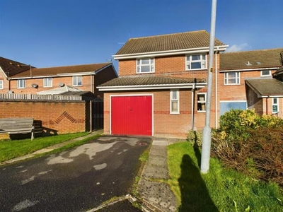3 Bedroom House Bowerhill Wiltshire