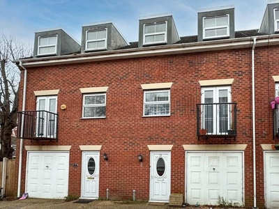 3 Bedroom House Yarmouth Isle Of Wight
