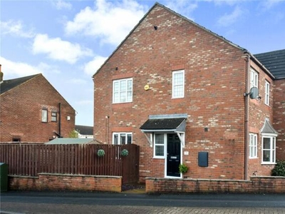 3 Bedroom Semi-detached House For Sale In Gildersome