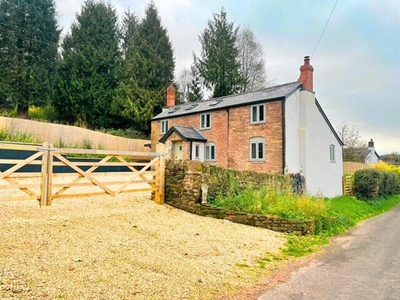 4 Bedroom Cottage For Sale In Hereford