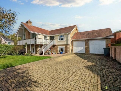 4 Bedroom House Ryde Isle Of Wight
