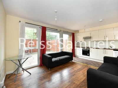 4 Bedroom Maisonette For Rent In Southwark, London