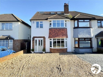 4 Bedroom Semi-detached House For Sale In Swanley, Kent