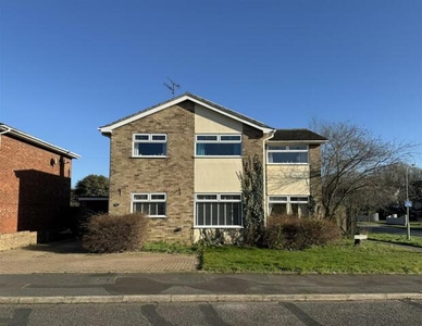 5 Bedroom House Oulton West Yorkshire