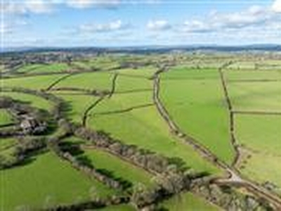 85 acres, Yelverton, Devon