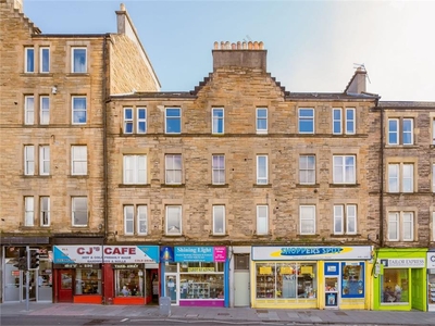 1 bed second floor flat for sale in Dalry