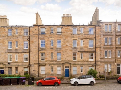 1 bed second floor flat for sale in Leith