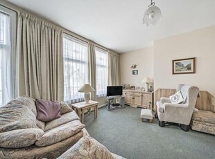 2 Bedroom Flat For Sale In Aylesbury