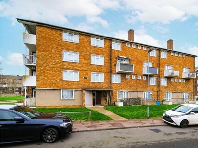 2 Bedroom Flat For Sale In Chadwell Heath, Romford