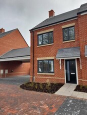 2 Bedroom Semi-detached House For Sale In Holmewood, Chesterfield