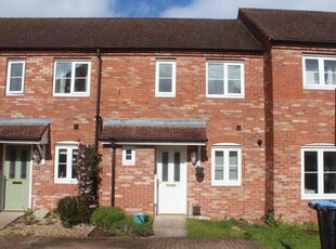 2 Bedroom Terraced House For Sale In Stratford-upon-avon
