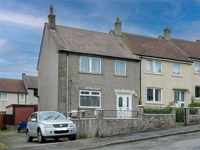 3 bed end terraced house for sale in Maddiston