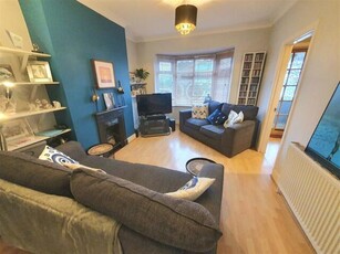 3 Bedroom Semi-detached House For Sale In Bournemouth